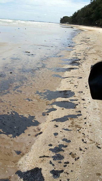 หาดแม่รำพึง