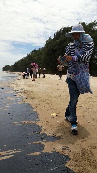 หาดแม่รำพึง