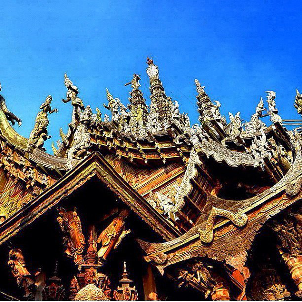 ปราสาทสัจธรรม
