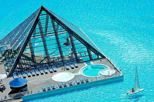 สระว่ายน้ำ