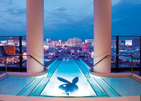 สระว่ายน้ำ