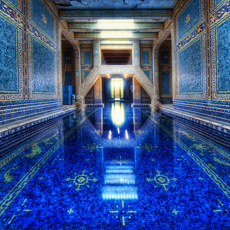 สระว่ายน้ำ