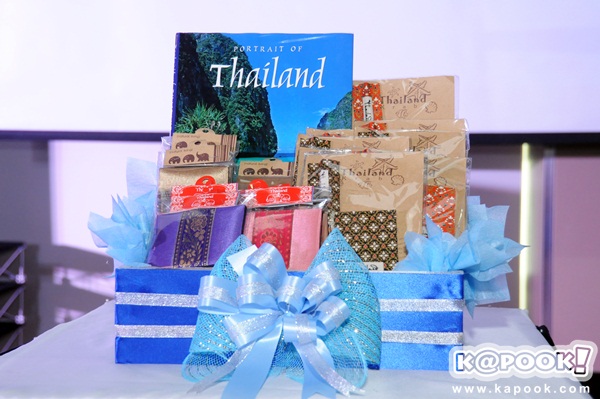 เมญ่า นนธวรรณ ทองเหล็ง