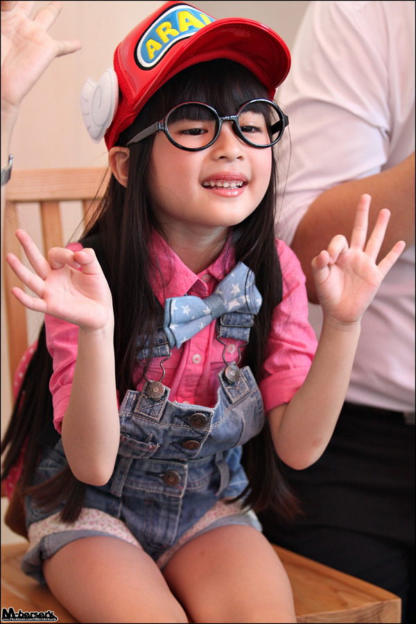 น้องอันดา กุลฑีรา