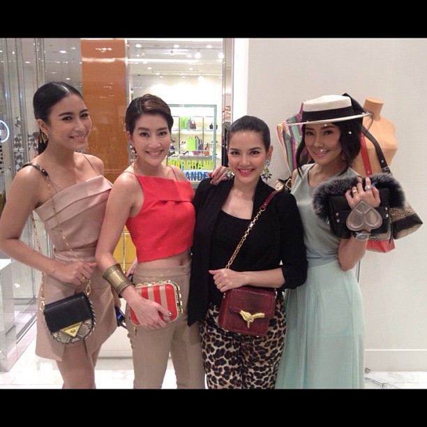 elle fashion week 2012