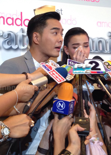  เคลลี่ กรีน ไม่ใช้คำว่าเลิก แต่ลดสถานะเหลือพี่น้อง