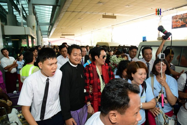 เบิร์ด ธงไชย