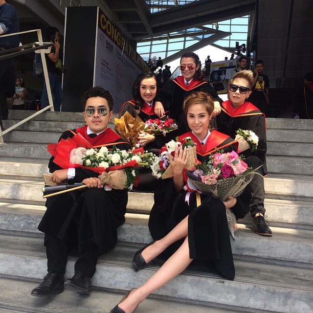  ขวัญ อุษามณี