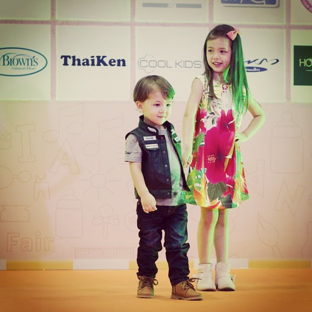  น้องเลล่า น้องเอเดน สองพี่น้องน่ารัก ลูกคุณแม่ ซินดี้ สิรินยา