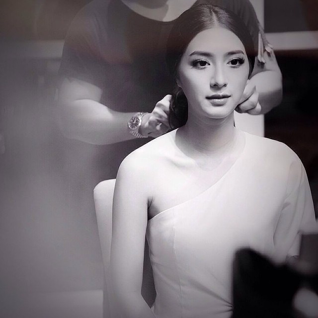 มิว นิษฐา นางเอกสาวดาวรุ่ง กับ 5 พระเอกหนุ่มสุดฮอต