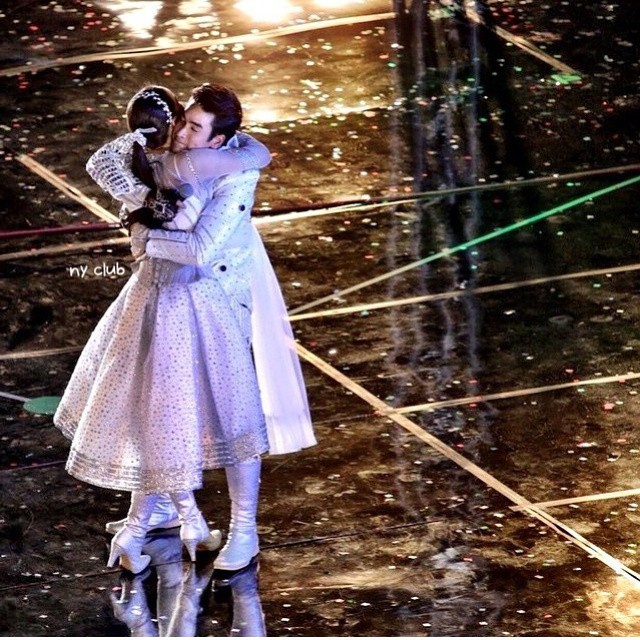 ณเดชน์ ญาญ่า โมเม้นท์น่ารักมุ้งมิ้ง ในงาน ความสนุกบุกโลก ช่อง 3 