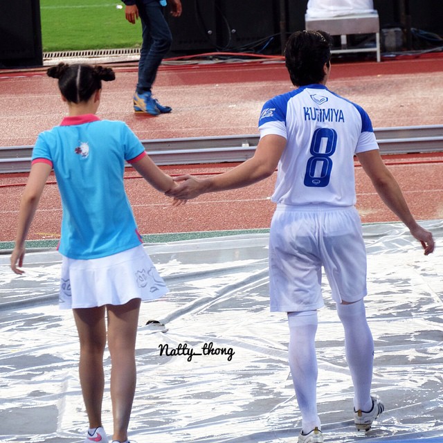 ณเดชน์ ญาญ่า โมเม้นท์น่ารักมุ้งมิ้ง ในงาน ความสนุกบุกโลก ช่อง 3 