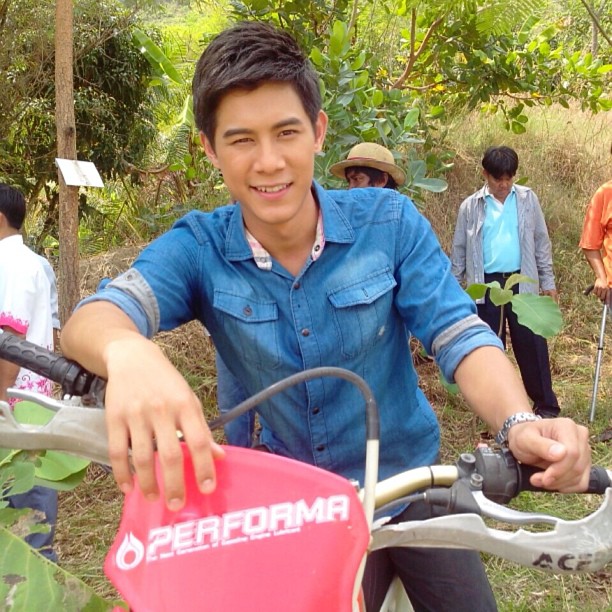 กาย รัชชานนท์ สุขประกอบ