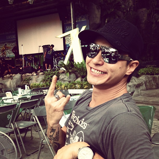 ปีเตอร์ คอร์ป ไดเรนดัล ประวัติพระเอกทรงเสน่ห์