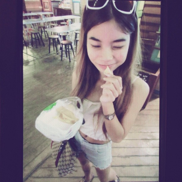 กาต่าย C14 คว้าแชมป์ The Comedian Thailand