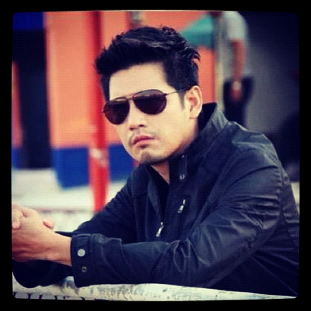 หนุ่ม ศรราม เทพพิทักษ์ 