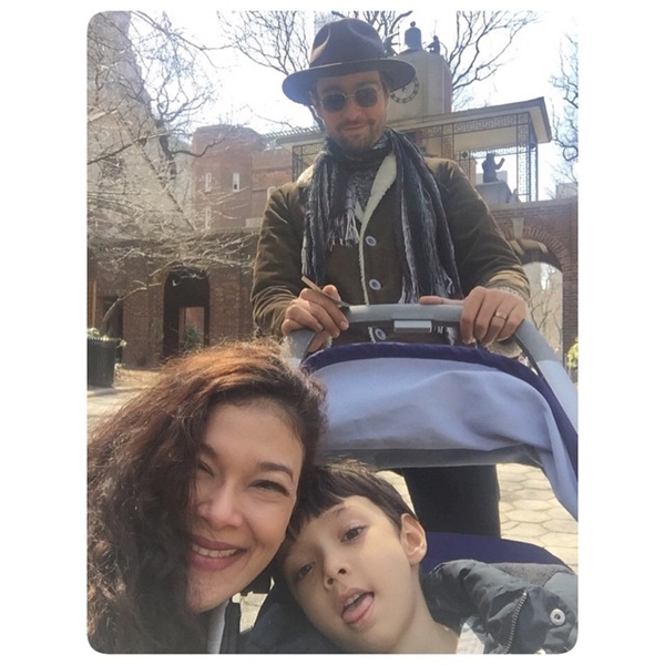 เก็บตกภาพดารา ลุยเที่ยวต่างประเทศช่วงหยุดสงกรานต์ ลั้ลลากันทุกคนเก็บตกภาพดารา ลุยเที่ยวต่างประเทศช่วงหยุดสงกรานต์ ลั้ลลากันทุกคน