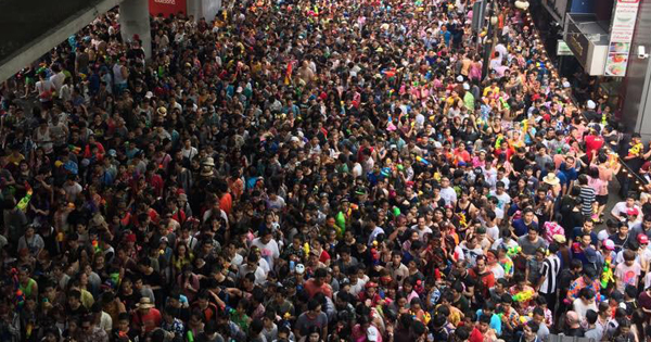   ชาวกรุงเฮ ! กทม. ประกาศจัดงานสงกรานต์ถนนสีลม 15 เม.ย. อีก 1 วัน