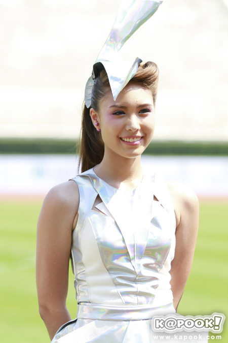 เก็บตก สีสันงานบอล จุฬาฯ-ธรรมศาสตร์ ครั้งที่ 70 จัดเต็มจากขอบสนาม