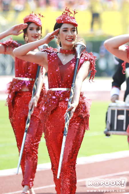 เก็บตก สีสันงานบอล จุฬาฯ-ธรรมศาสตร์ ครั้งที่ 70 จัดเต็มจากขอบสนาม