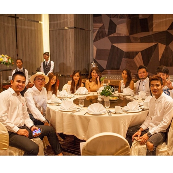 บอล เชิญยิ้ม แต่งงานแฟนสาว ยูริ สุกานดา ชุดเจ้าสาวสวยอลังมาก