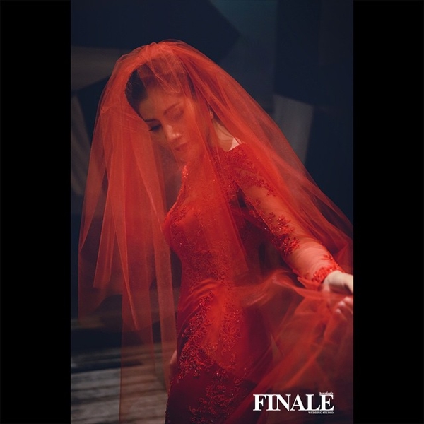 บอล เชิญยิ้ม แต่งงานแฟนสาว ยูริ สุกานดา ชุดเจ้าสาวสวยอลังมาก