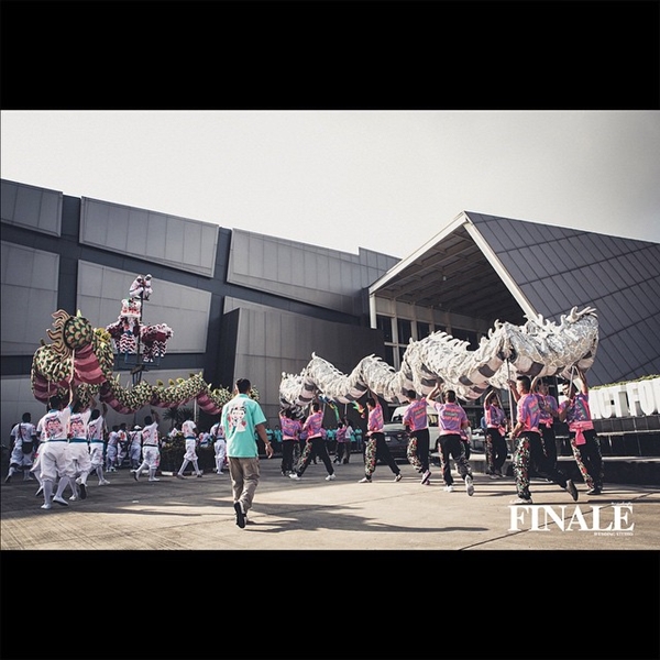 บอล เชิญยิ้ม แต่งงานแฟนสาว ยูริ สุกานดา ชุดเจ้าสาวสวยอลังมาก