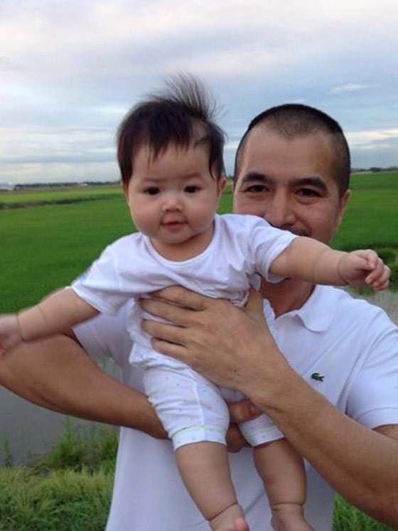 น้องนามรูป ลูกสาว ไก่ มีสุข ในวัย 5 เดือน น่ารักน่าชังจริง ๆ