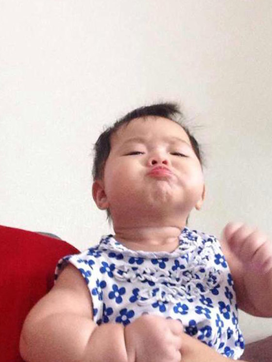 น้องนามรูป ลูกสาว ไก่ มีสุข ในวัย 5 เดือน น่ารักน่าชังจริง ๆ