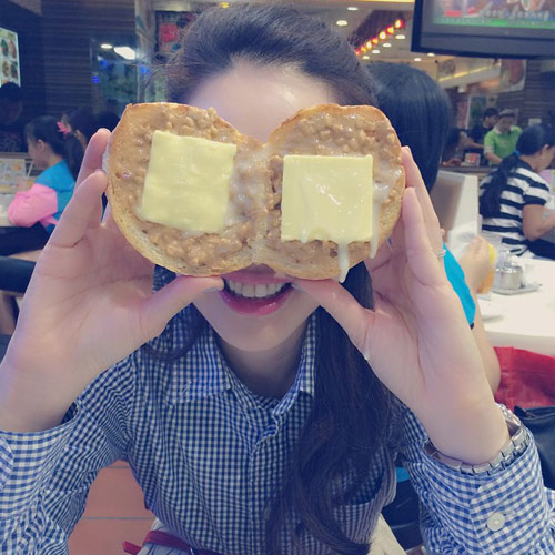 นุ้ย สุจิรา - ปอนด์ ชยพล เดินทางสู่ฮ่องกง ไหว้เจ้าแม่กวนอิมขอลูก