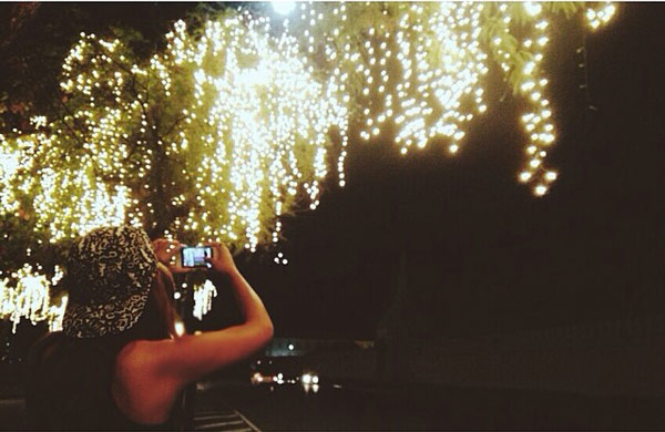 กุ๊บกิ๊บ กับวันชิล ๆ เดินเที่ยวถ่ายภาพอาร์ตที่สะพานพุทธ