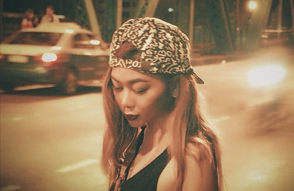 กุ๊บกิ๊บ กับวันชิล ๆ เดินเที่ยวถ่ายภาพอาร์ตที่สะพานพุทธ