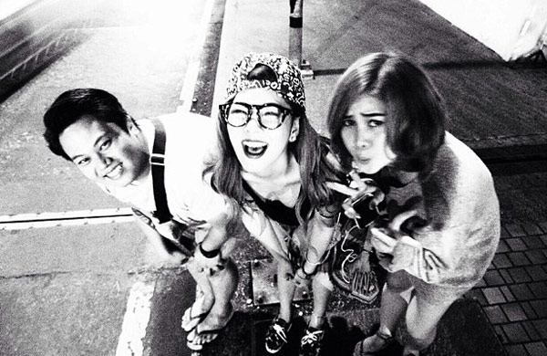 กุ๊บกิ๊บ กับวันชิล ๆ เดินเที่ยวถ่ายภาพอาร์ตที่สะพานพุทธ