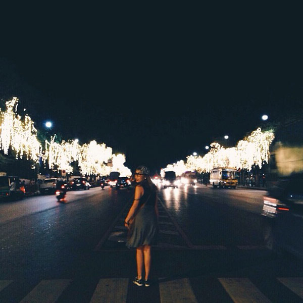 กุ๊บกิ๊บ กับวันชิล ๆ เดินเที่ยวถ่ายภาพอาร์ตที่สะพานพุทธ