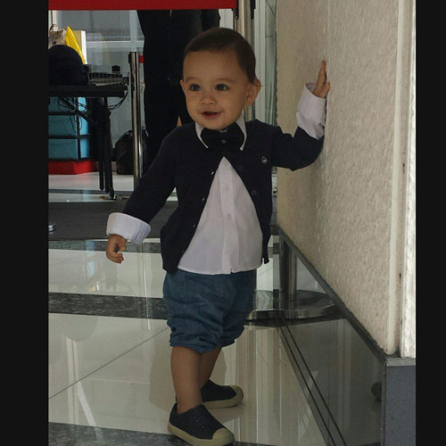 ชมภาพ น้องเทรย์ ไทยสัน หนูน้อยน่ารักจากเรื่อง รักต้องอุ้ม