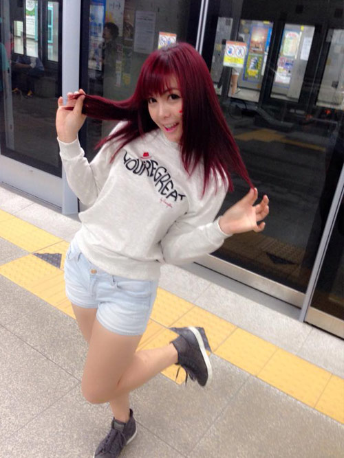 น้องเฟย์ สาวน้อยผมแดง นางฟ้าสนามบอลในอินชอนเกมส์