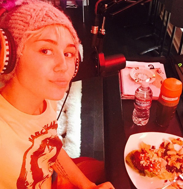 ไมลีย์ จะไม่ทน ! บอกเลิก แพทริค ชวาเซเน็กเกอร์ เเล้ว