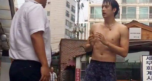 ฟิล์ม รัฐภูมิ จัดฉากเล่น Ice Bucket เกาหลีชี้ตำรวจปลอม