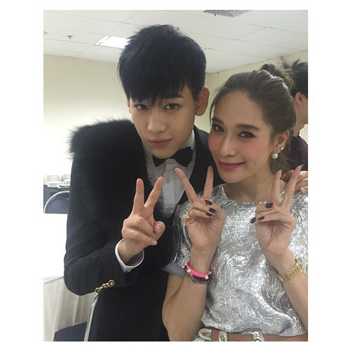 พลอย เฌอมาลย์ แหวนแหวน ฟินเว่อร์ แชะภาพคู่ นิชคุณ แบมแบม