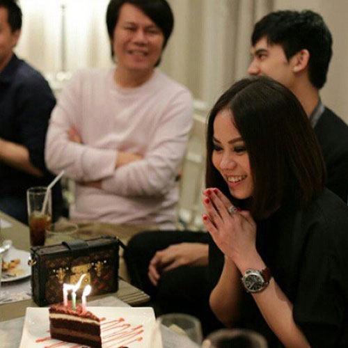 ปาร์ตี้วันเกิด แนน ชุมพิชา น้องสาว หนิง ปณิตา ดาราร่วมงานเพียบ