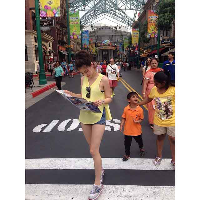 ใบเฟิร์น พิมพ์ชนก