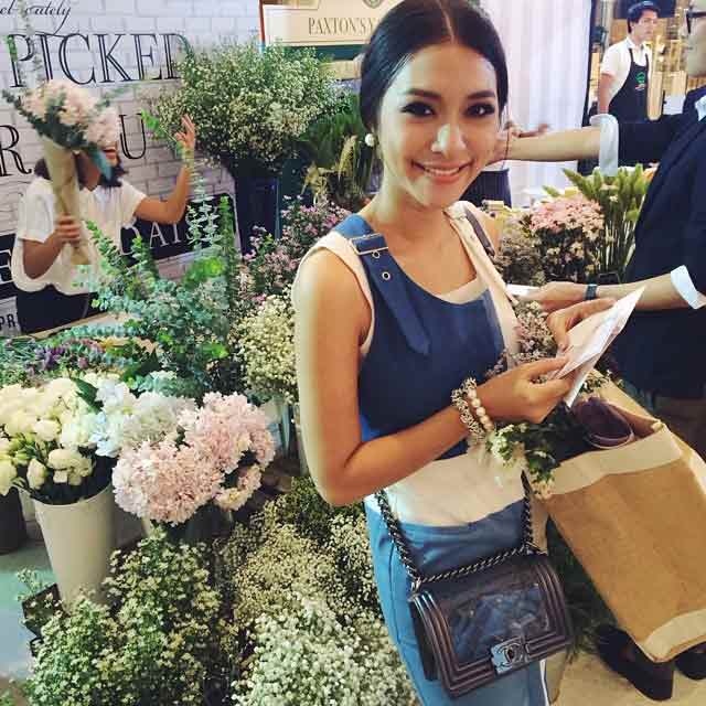 ทรงผมแสกกลาง ทรงผมแสกกลาง