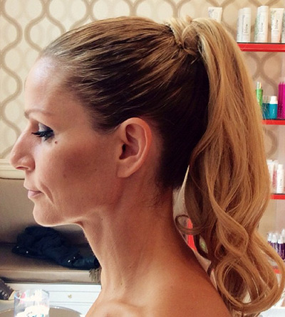 รูปทรงผมมัดรวบสูง