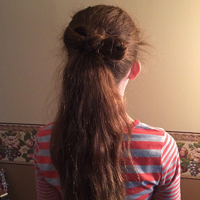 รูปทรงผมมัดรวบสูง