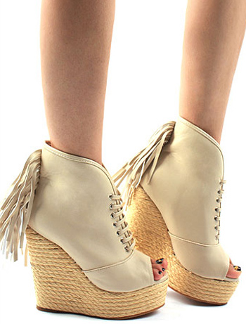 รองเท้าส้นเตารีด