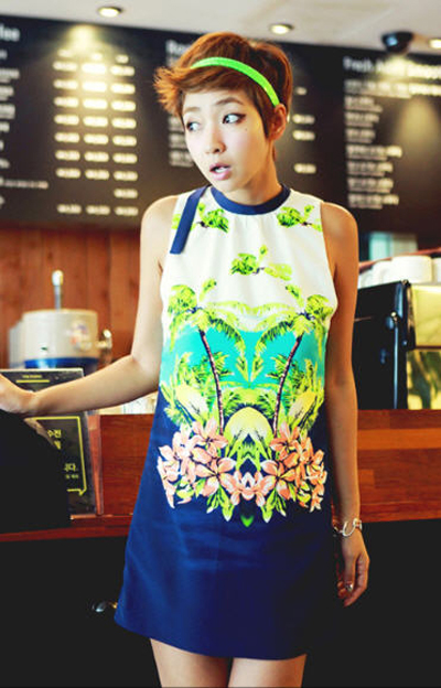 ชุดเดรสพิมพ์ลาย