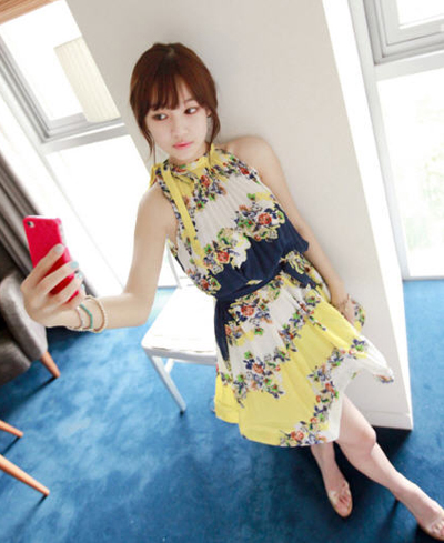 ชุดเดรสพิมพ์ลาย