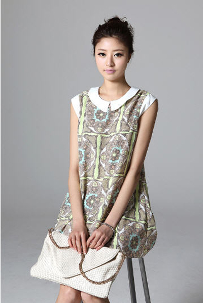 ชุดเดรสพิมพ์ลาย