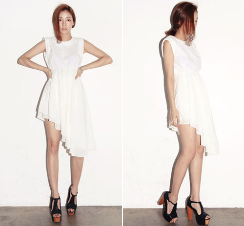 ชุดสีขาว