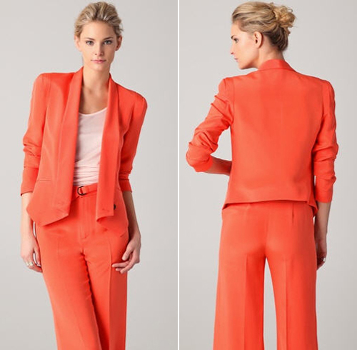 ชุดทำงานแบบกางเกง